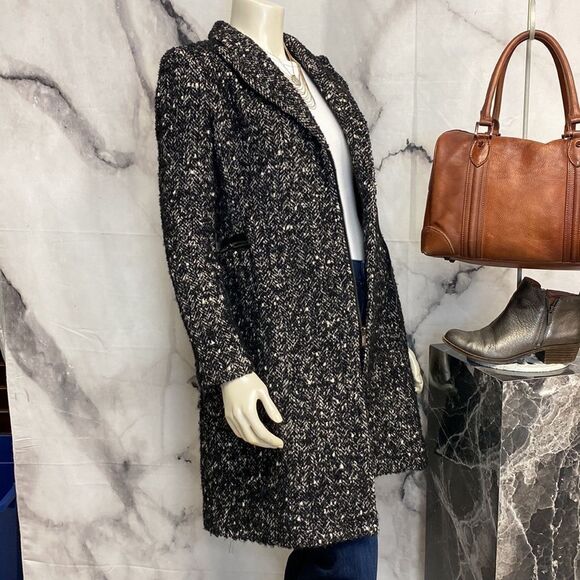 BCBG MaxAzria coat - Picture 4 of 5